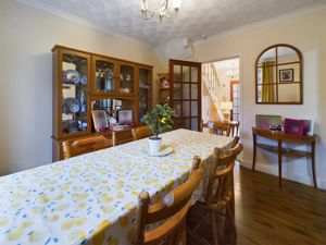 Dining Room- click for photo gallery